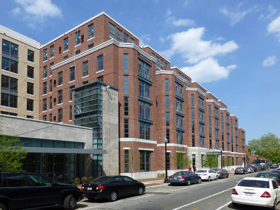 14th-W-Main-Facade