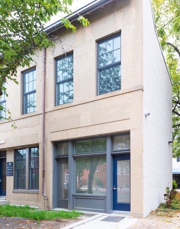 2131 G St-22